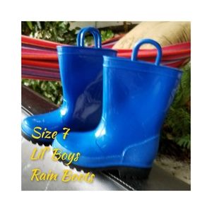 Size 7 Boys Rain Boots